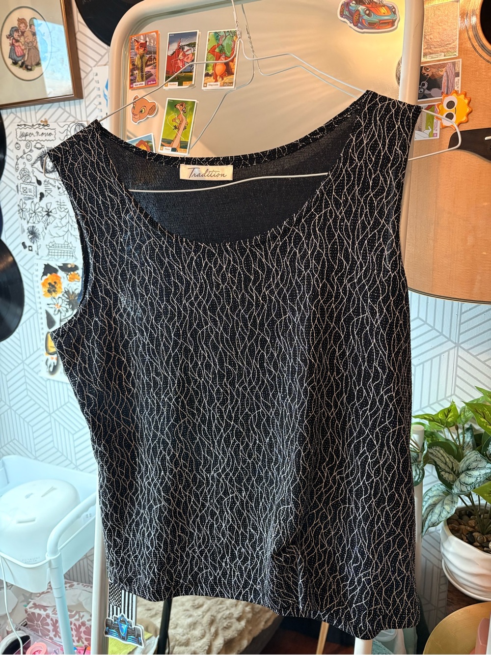 Tradition Black Metallic-Thread Scoop Neck Crop Top